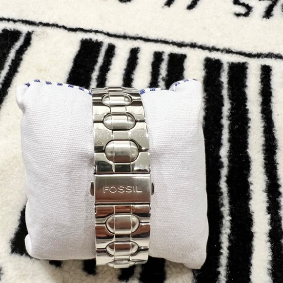 Vintage Fossil Arkitekt Carbon Fiber Pattern Dial Diamond Accent Watch - Picture 3 of 7